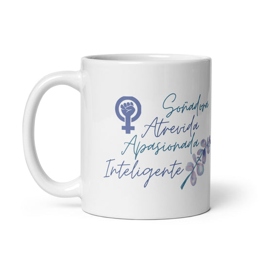 Soñadora,Atrevida,Apasionada,Inteligente Taza
