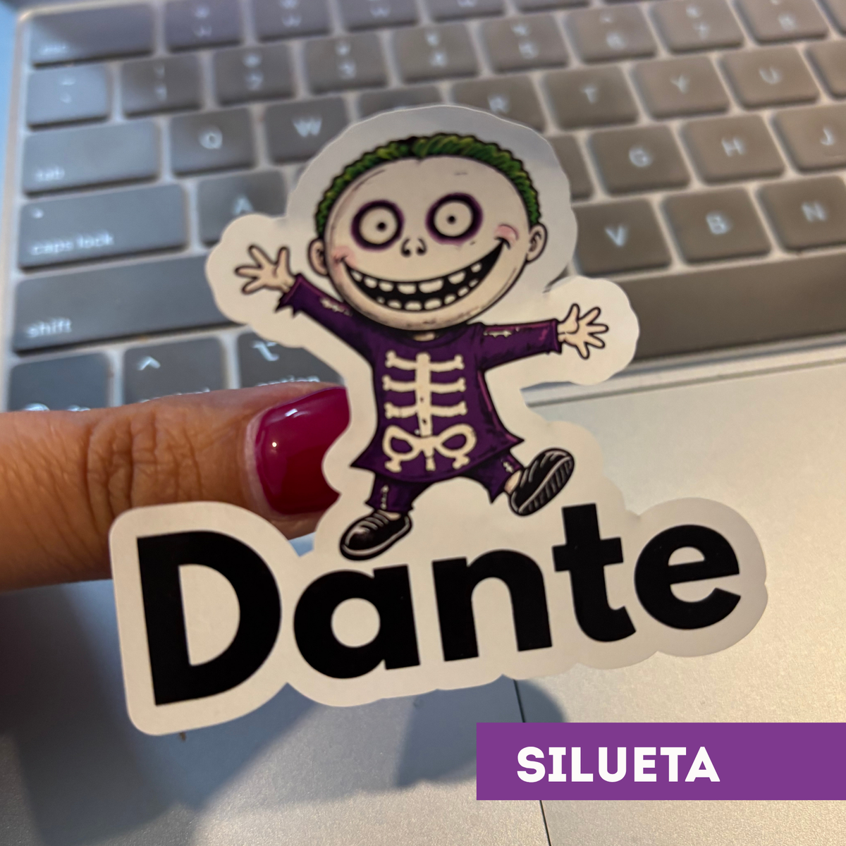 Stickers personalizadas con personaje y nombre para fiestas y eventos