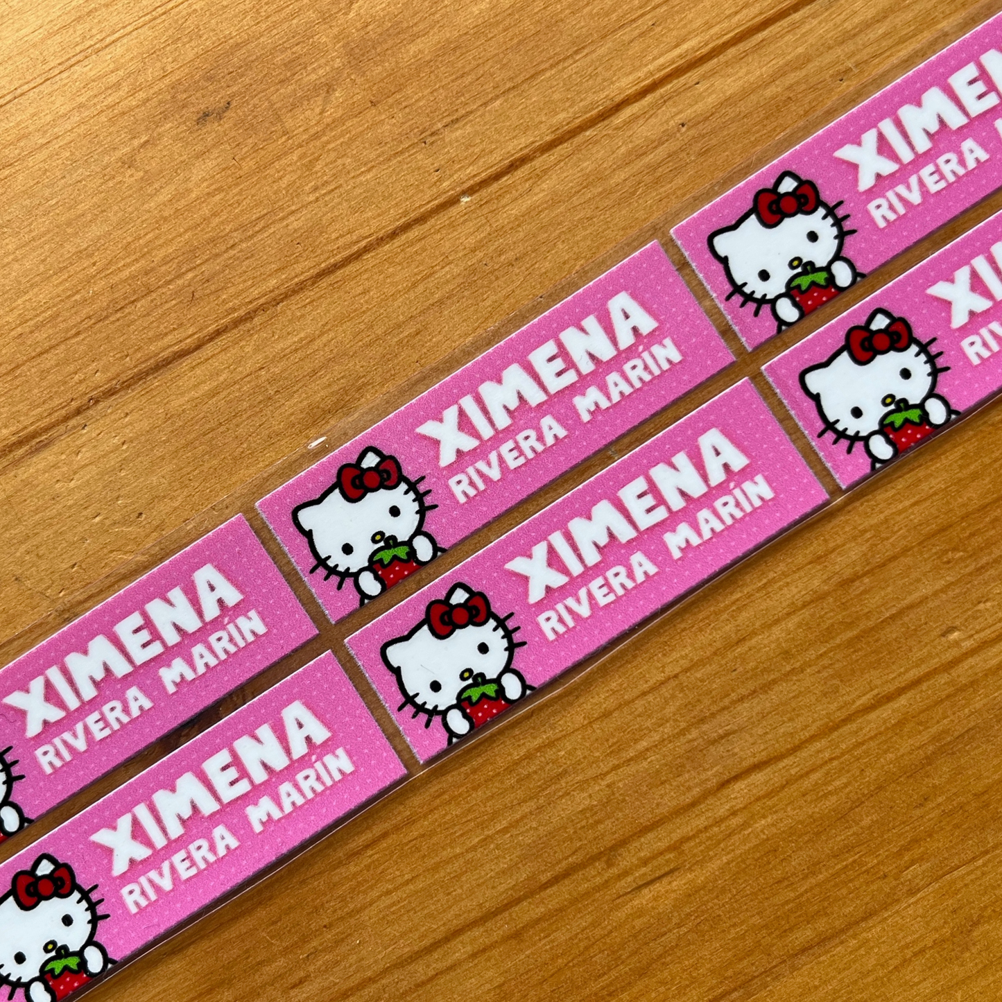 Hello Kitty Fresa, Etiquetas para Tuppers y Termos, Resistentes al Agua